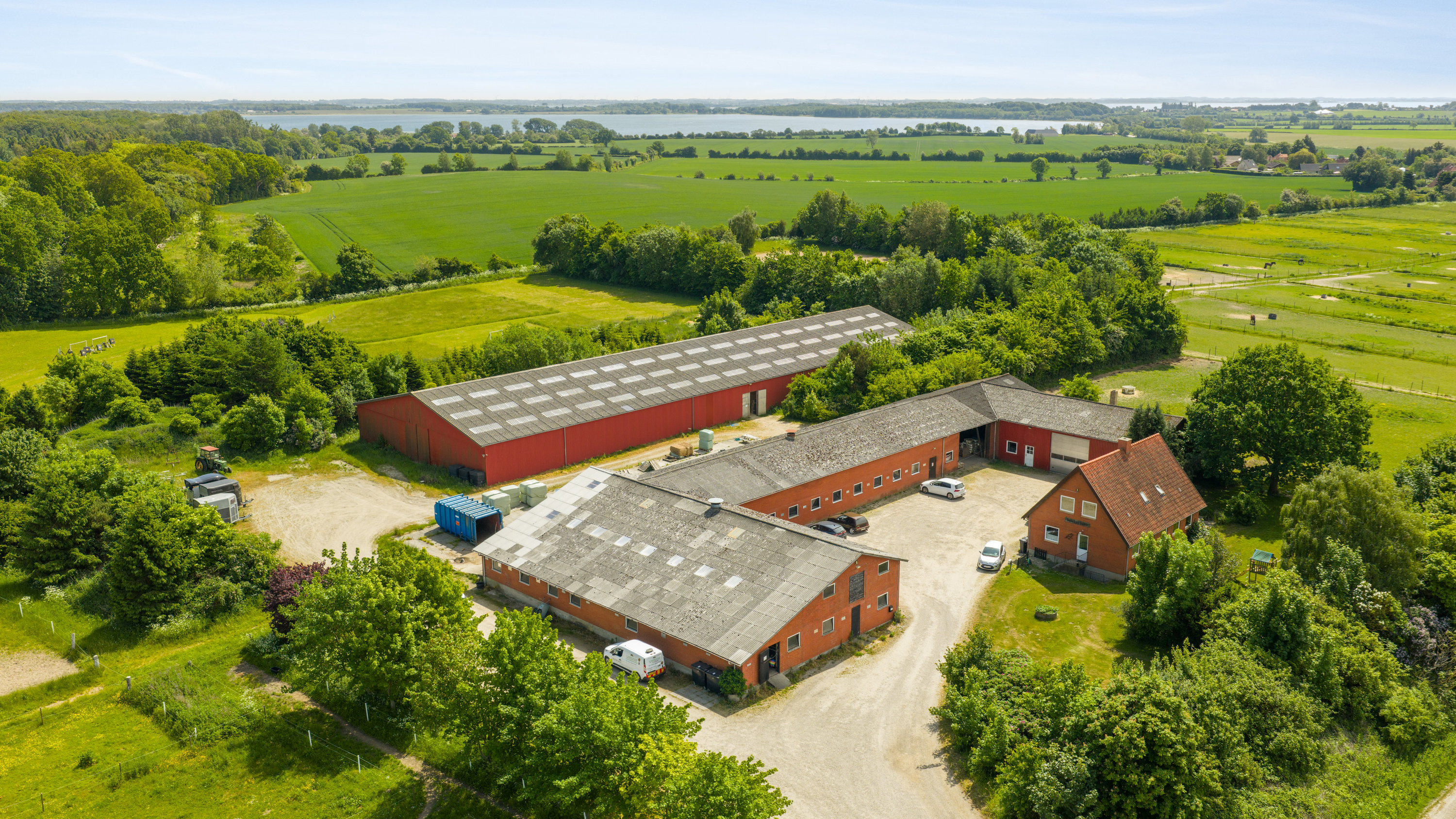 Hobbylandbrug på Sundbrovej 87 5700 Svendborg.